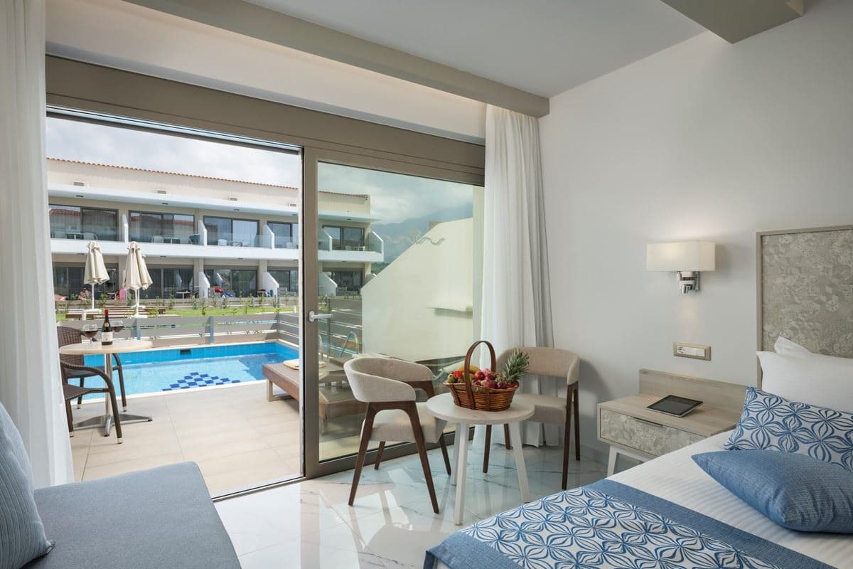 rooms-premium-room-private-pool