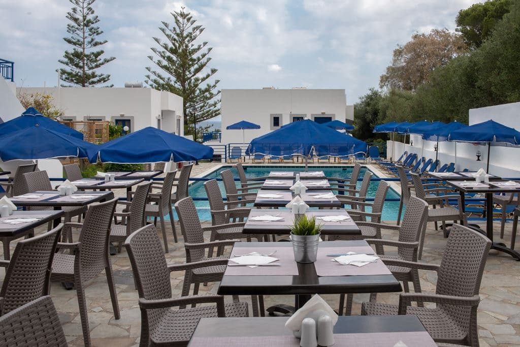 restaurants-main-building