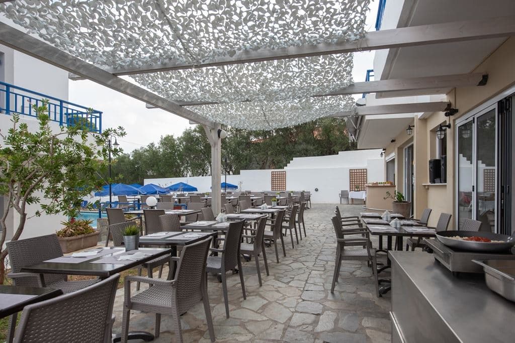 restaurants-main-building