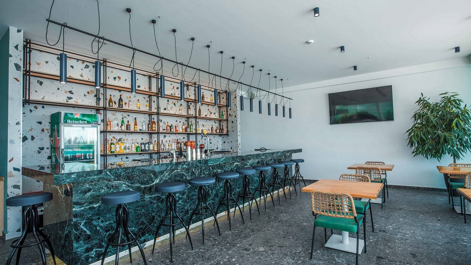 bars-pool-bar