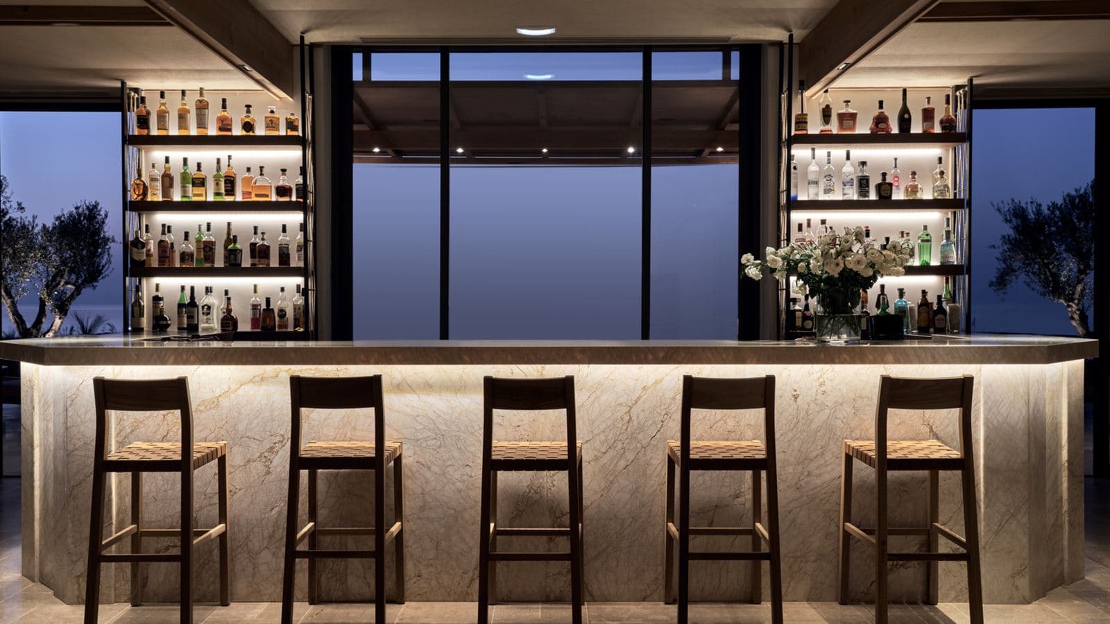 bars-night-bar