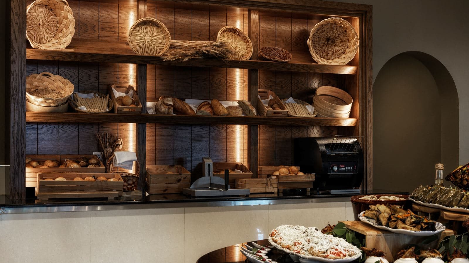 restaurants-aphrodite-food-hall