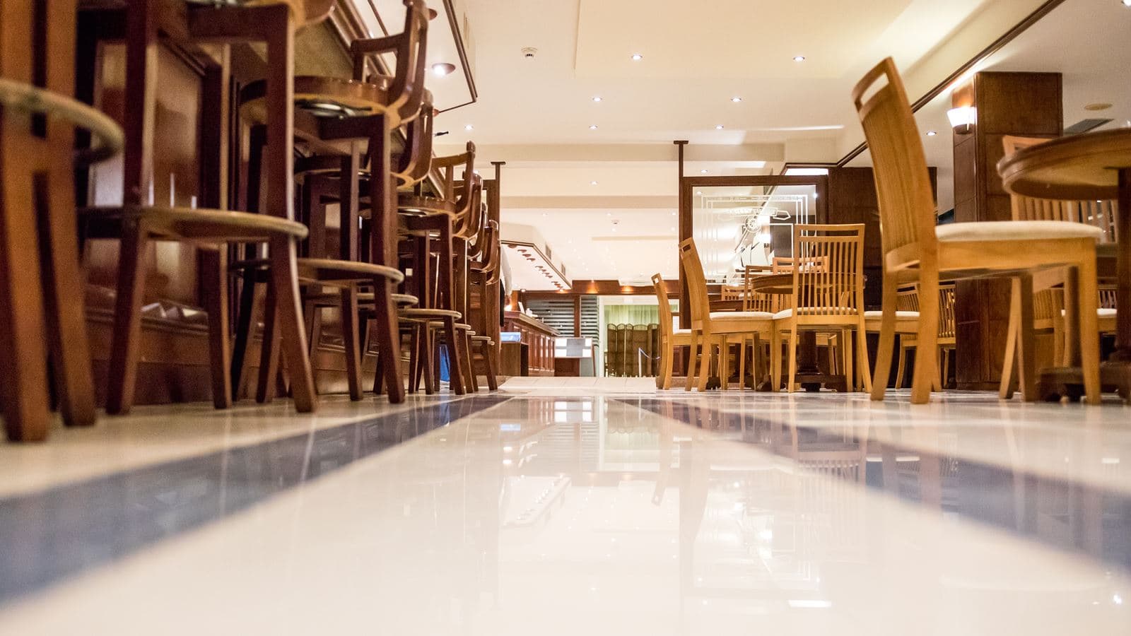 restaurants-hotels-bar