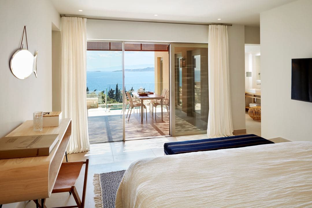 rooms-residential-two-bedroom-pool-villa-with-private-garden