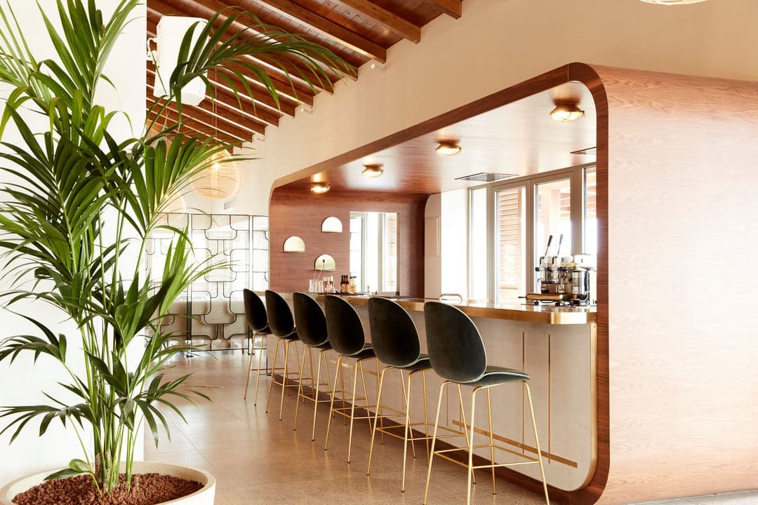 bars-cabin-bar