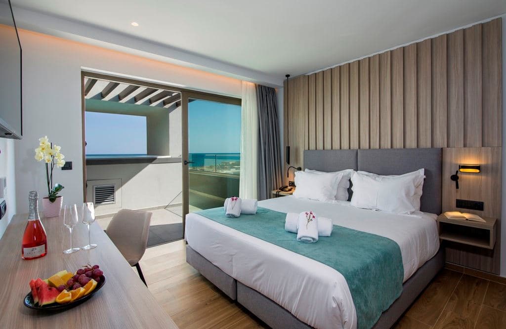 rooms-executive-with-private-pool