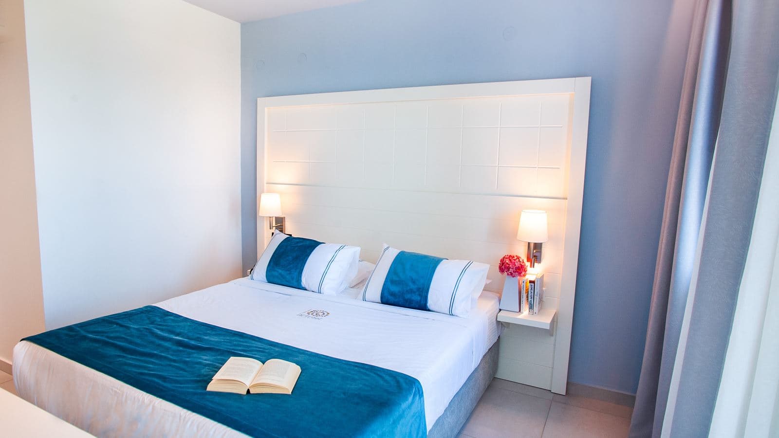 rooms-double-or-twin-standard