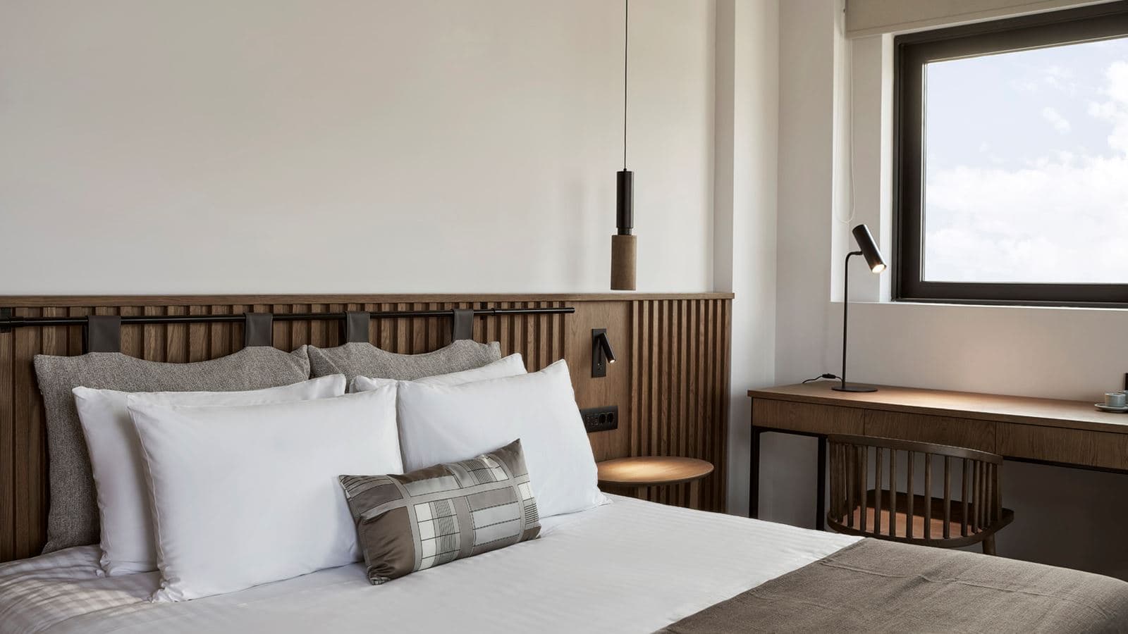 rooms-junior-suite