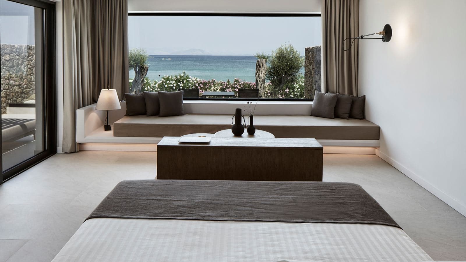 rooms-riviera-suite