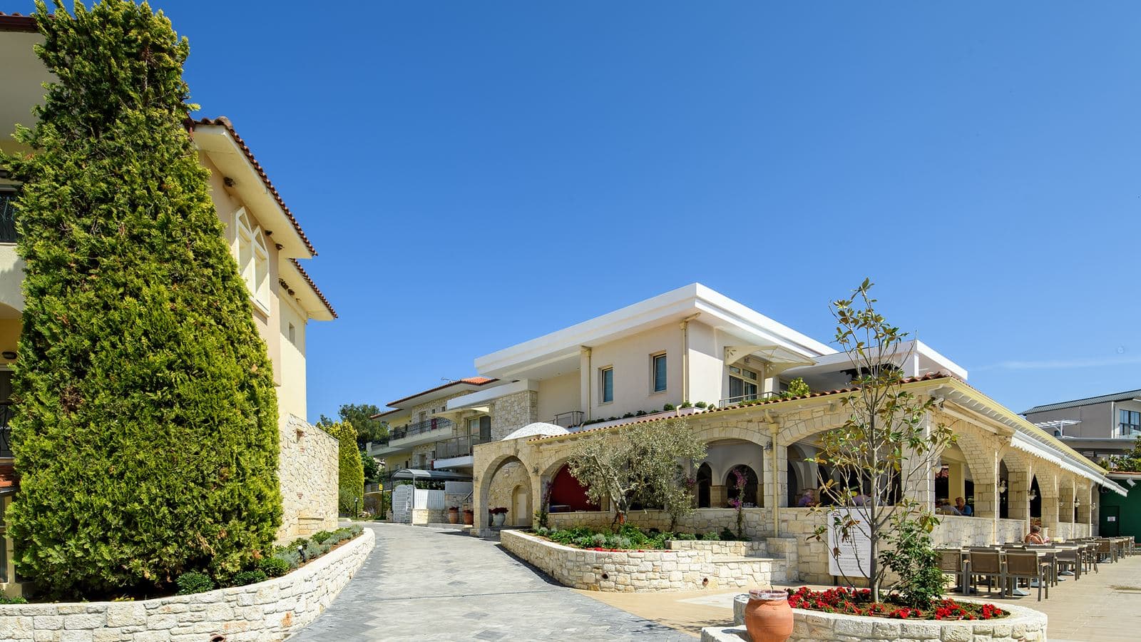general-bungalow