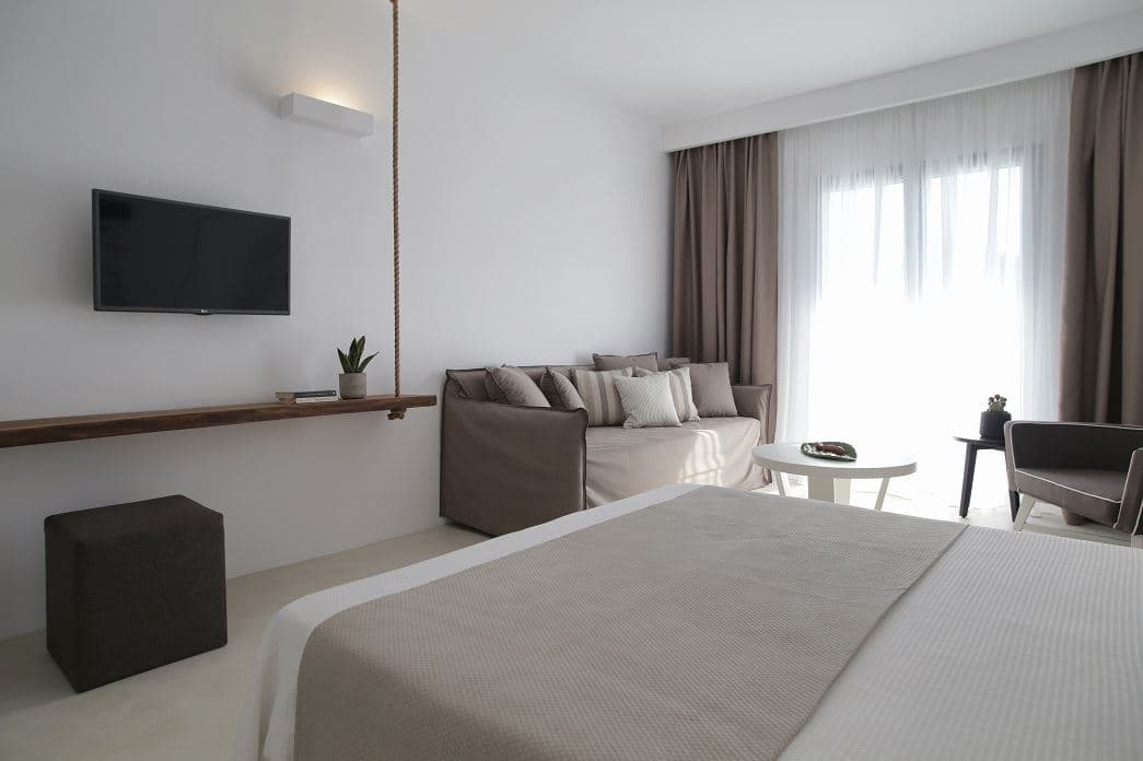 rooms-deluxe-room-garden-view