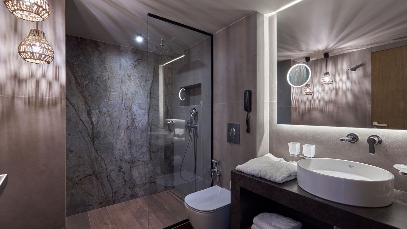 rooms-black-pearl-maisonette-plunge-pool-sea-view