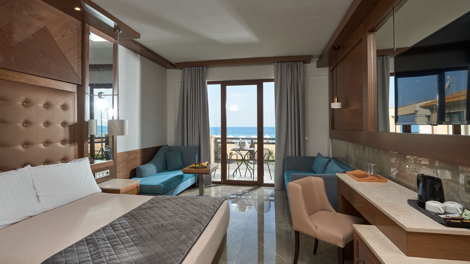 rooms-family-room