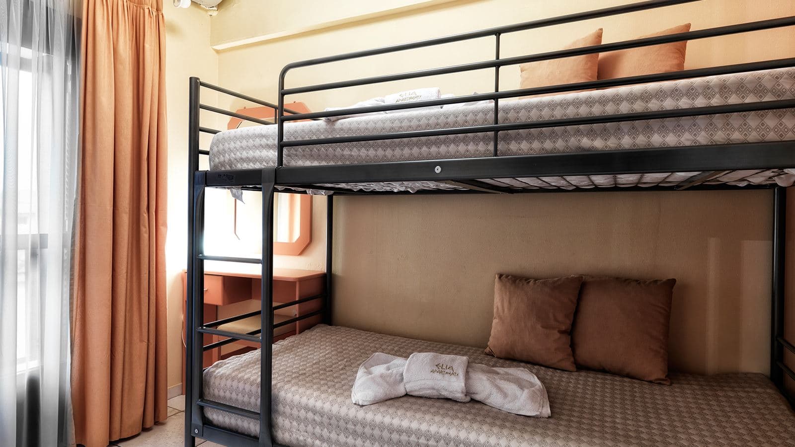 rooms-maisonette