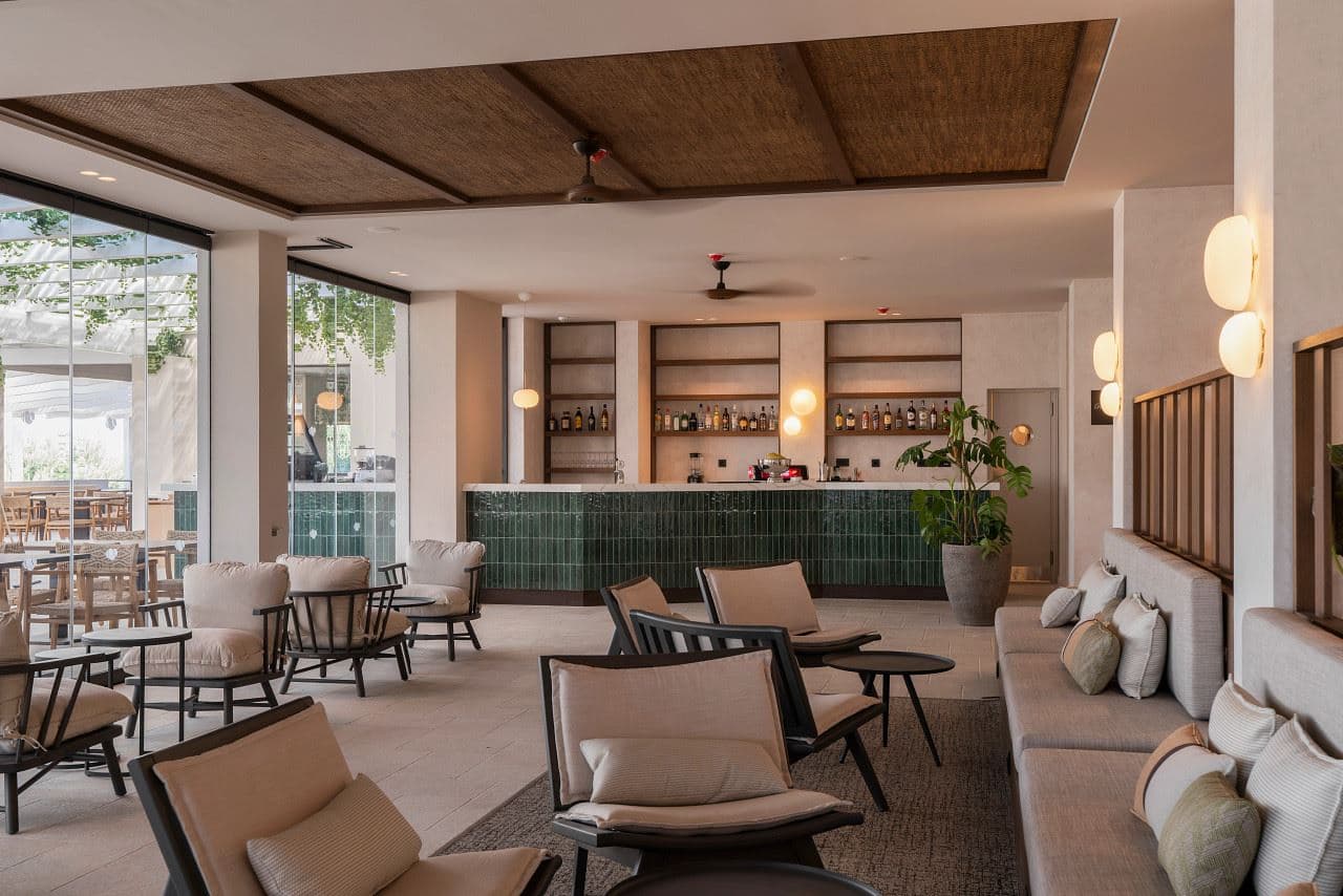 bars-rendezvous-lobby-bar