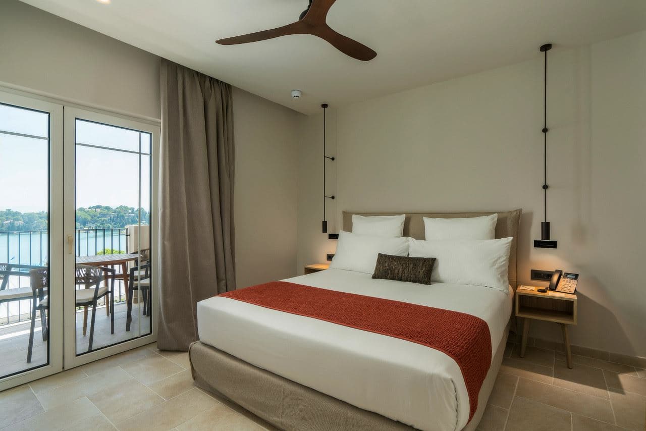 rooms-suite-family-sea-view