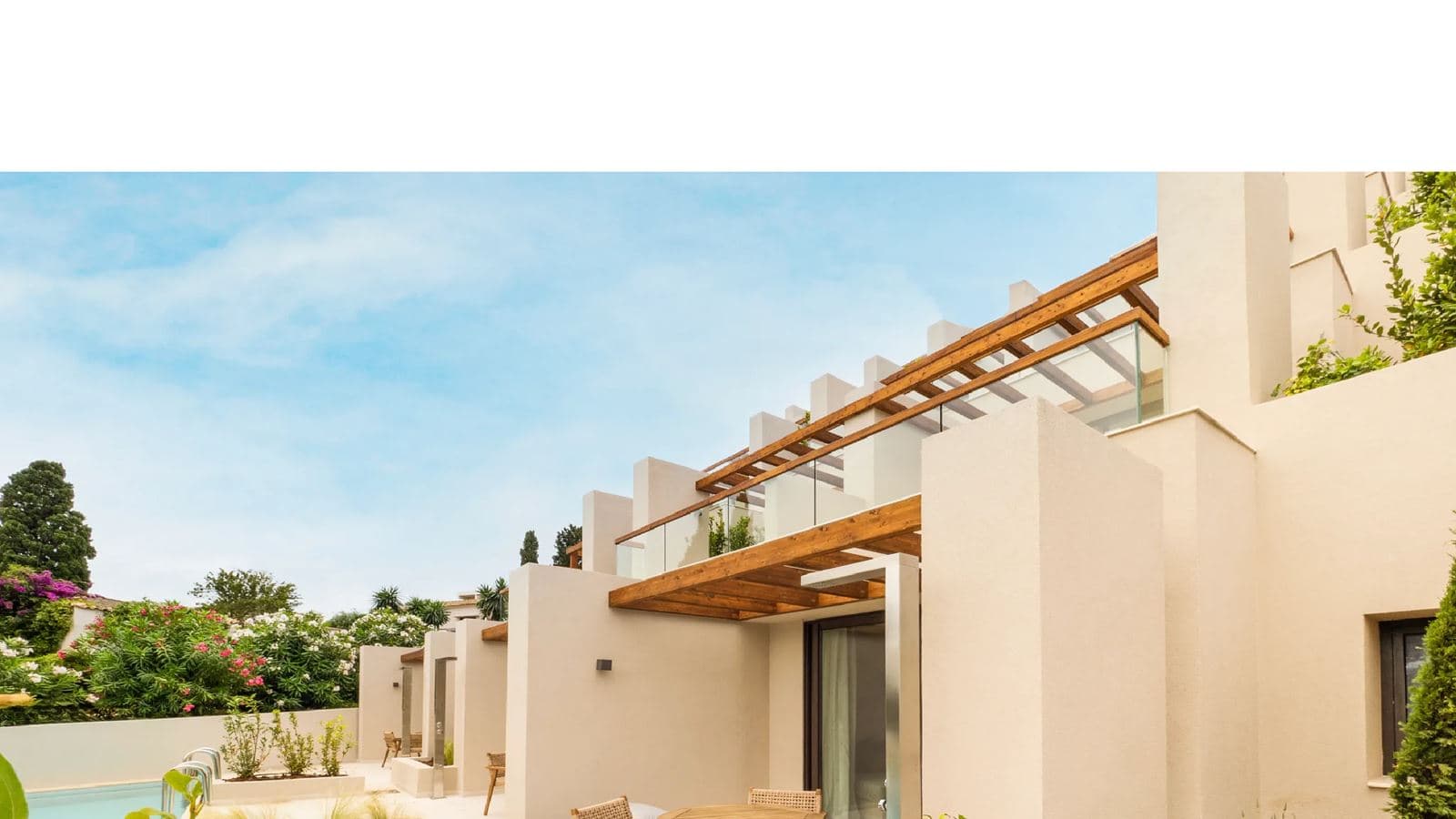 rooms-preferred-club-double-garden-view-sharing-swim-up