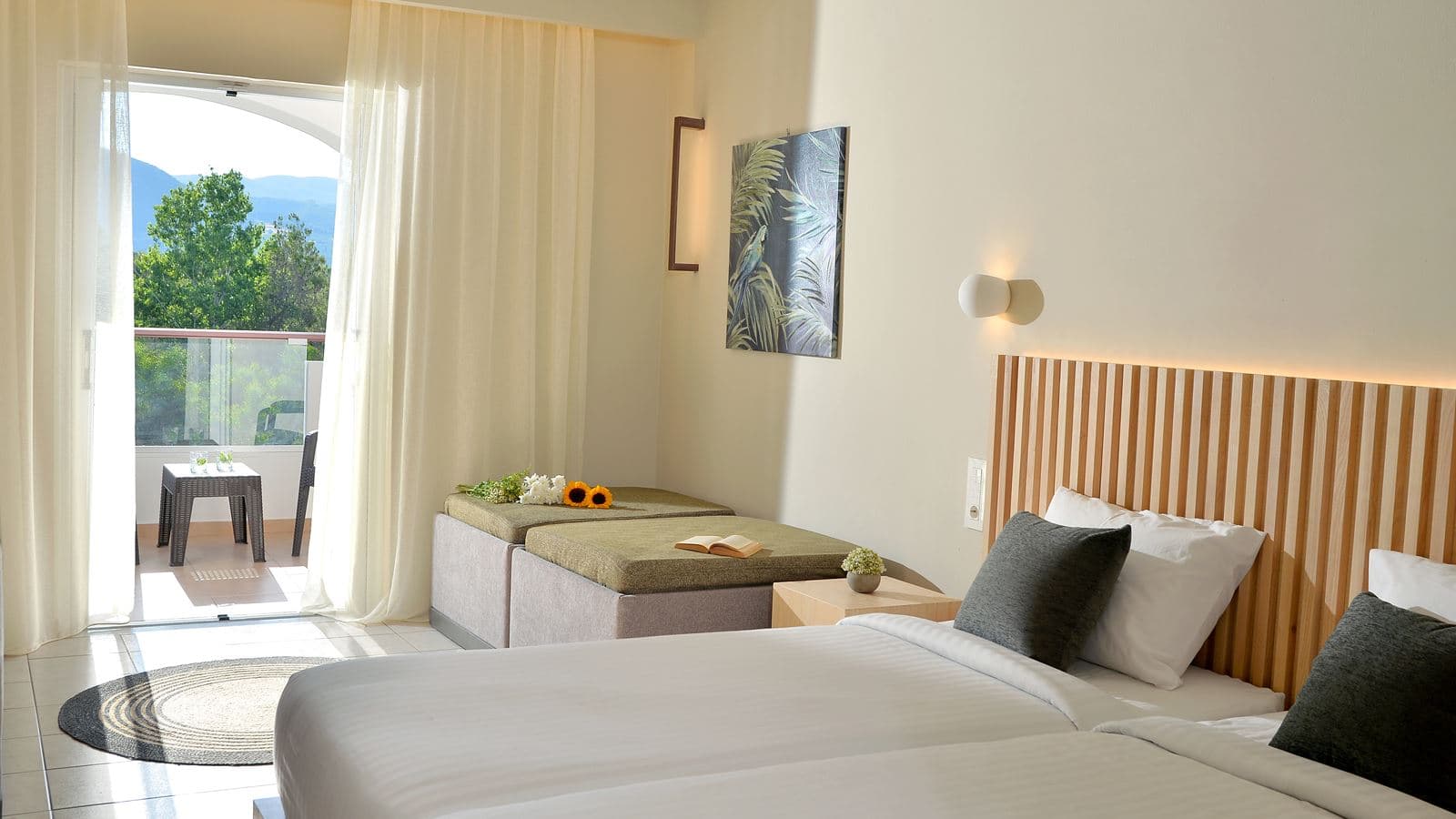rooms-superior-room-balcony-or-terrace