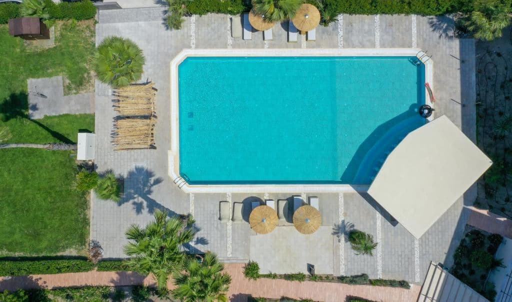 pools-pools