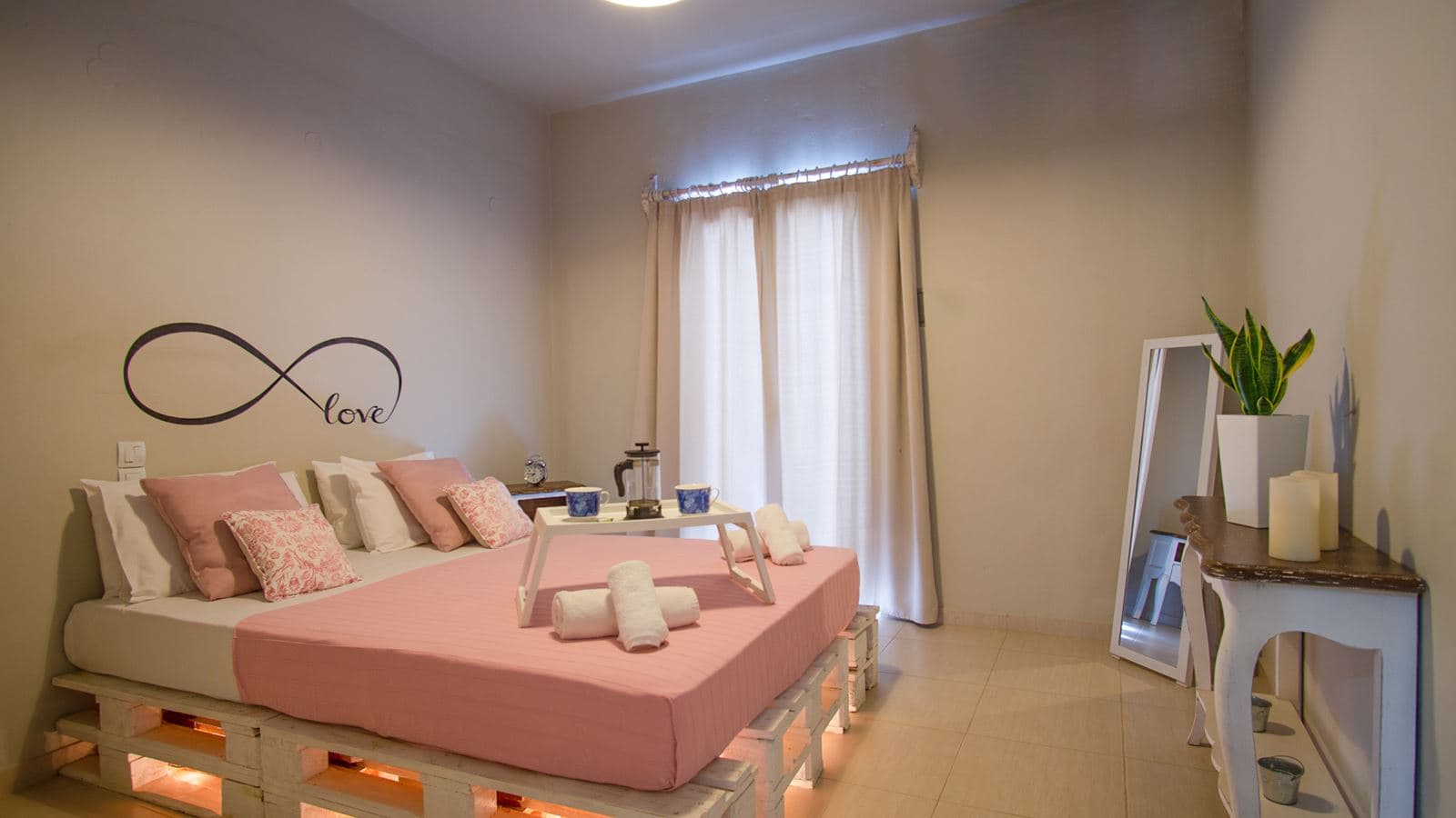 rooms-superior-triple-1-bedroom-apartment