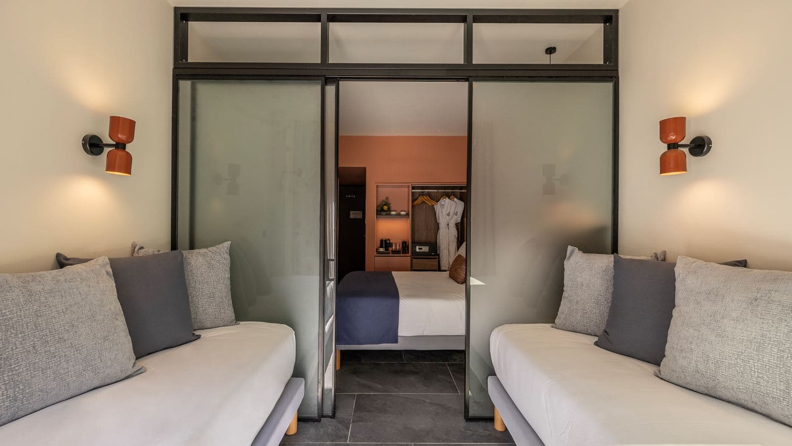 rooms-family-room-inland-view