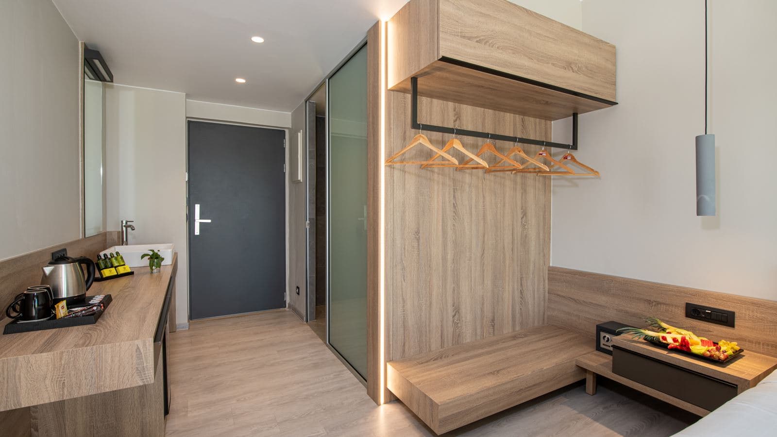rooms-double-garden-view