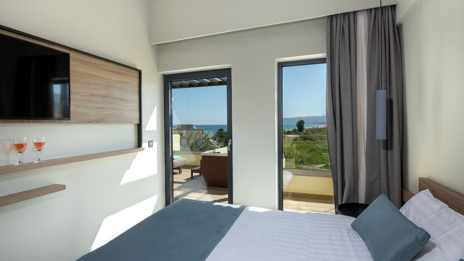 rooms-double-garden-view