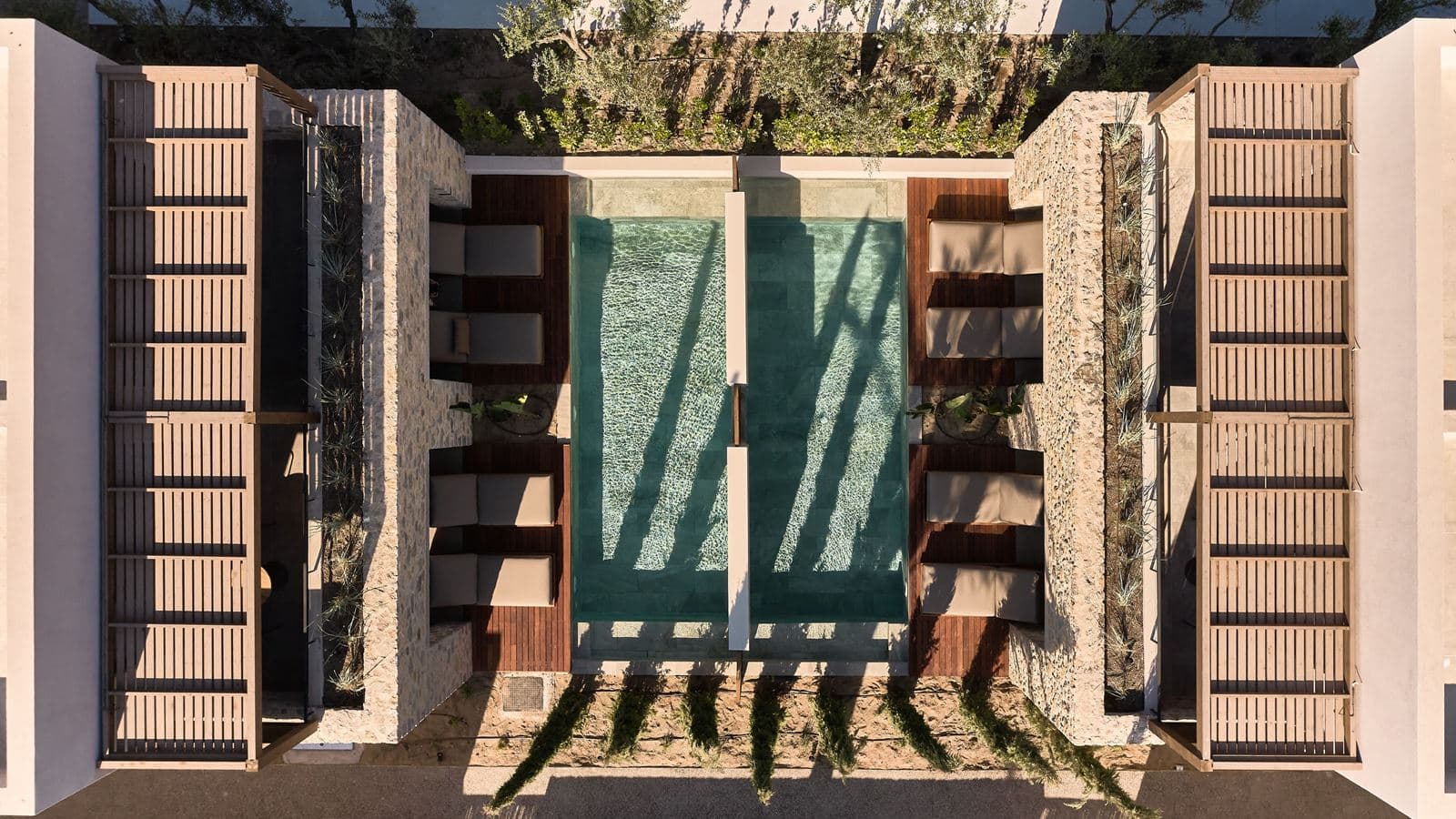 rooms-swim-up-suite