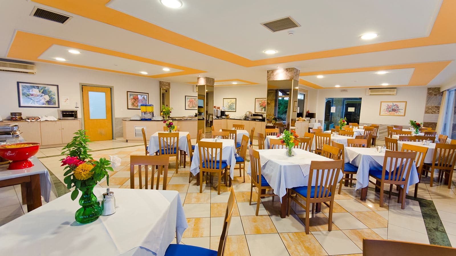 restaurants-main-restaurant