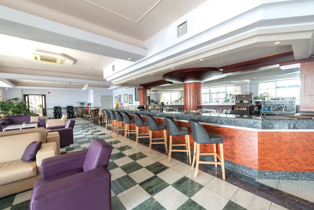 bars-lobby-bar