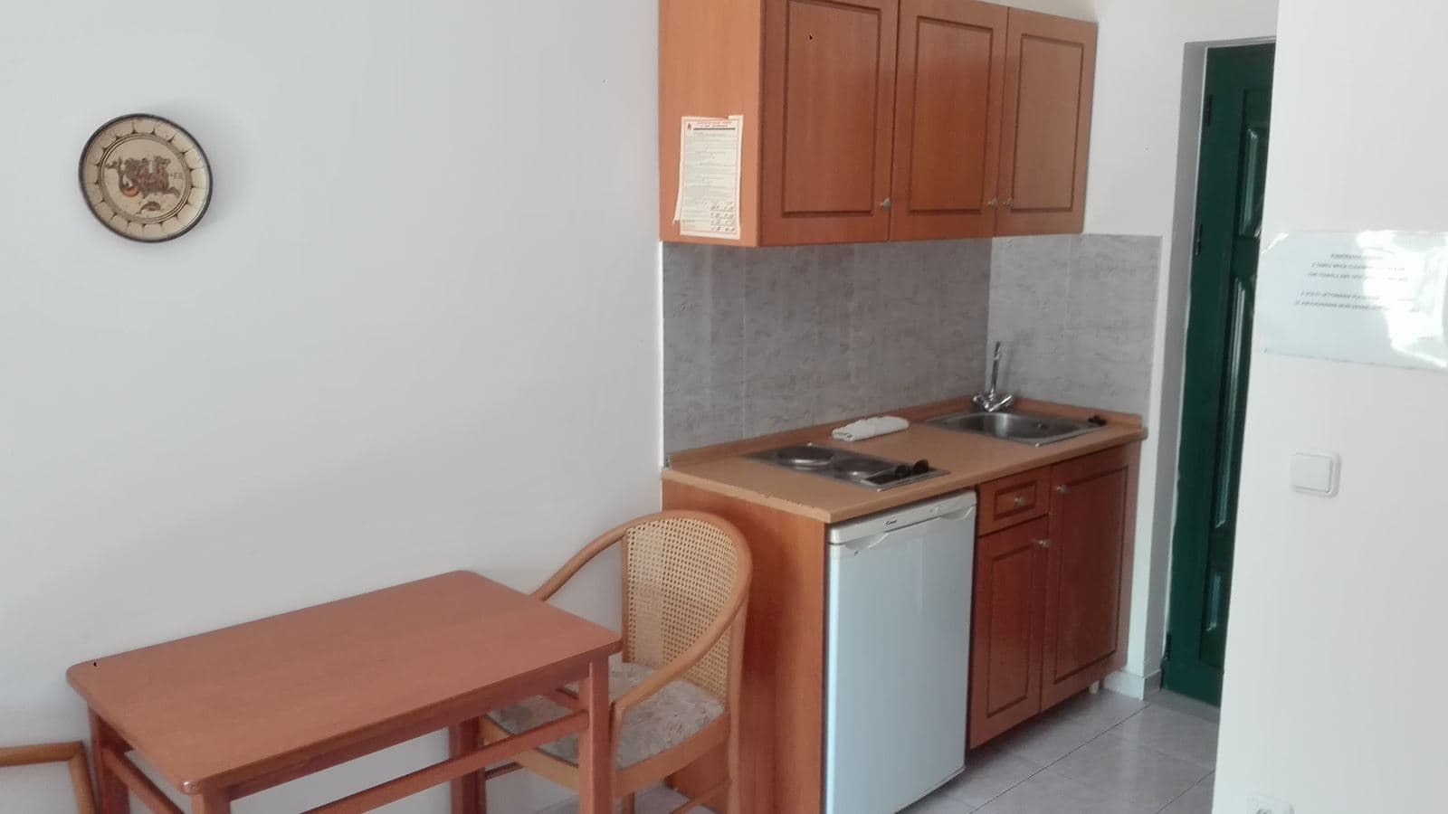 rooms-single-room