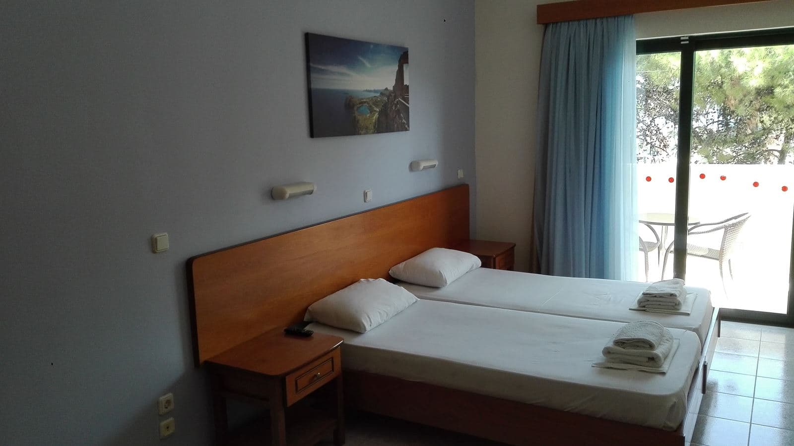 rooms-single-room