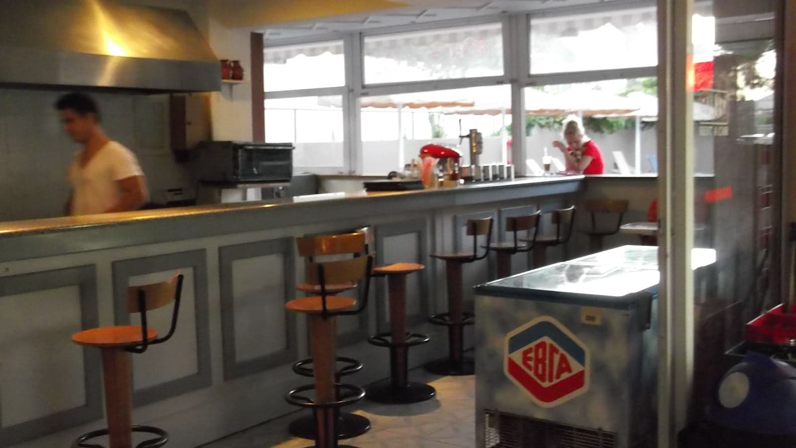 bars-snack-bar