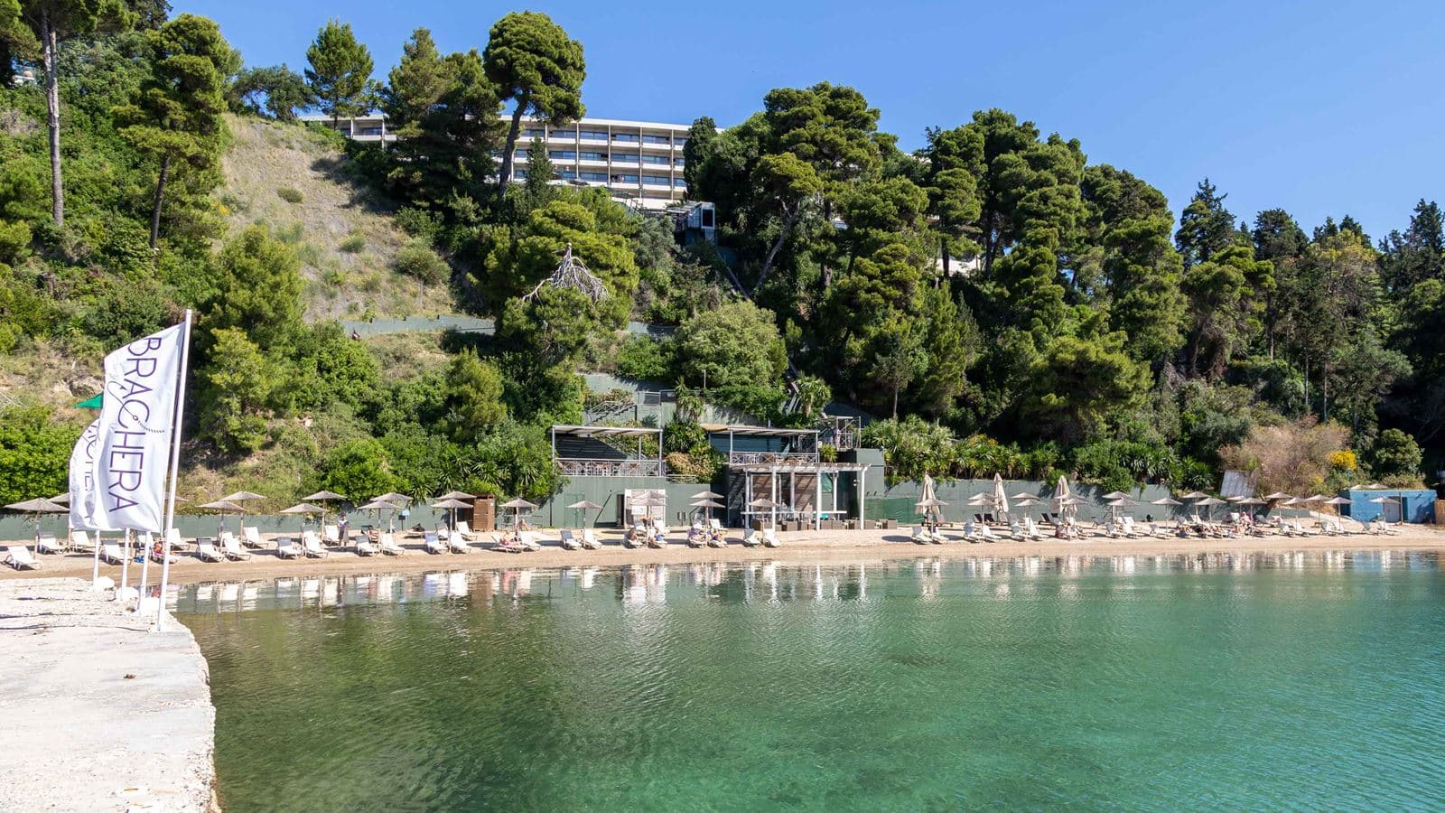 bars-brachera-beach-bar