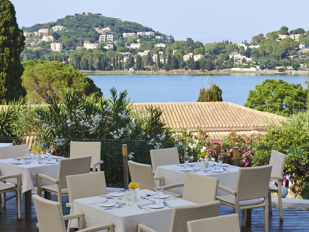 restaurants-alkinoos-restaurant