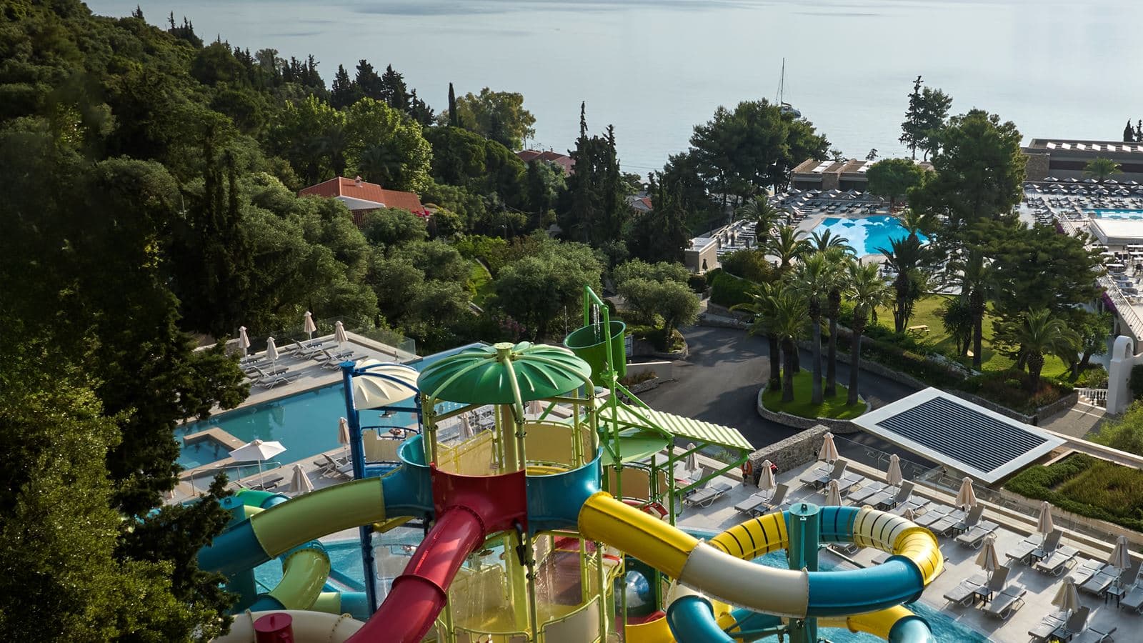 bars-anemelia-aqua-park-canteen