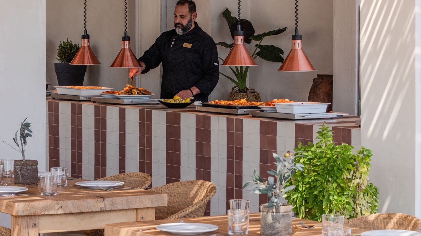 restaurants-beach-lounge