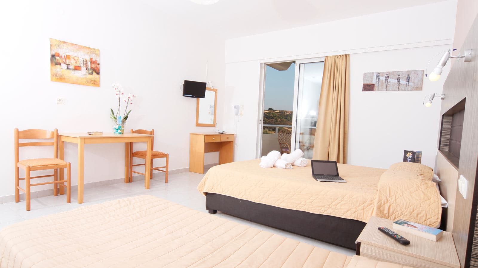 rooms-single-room