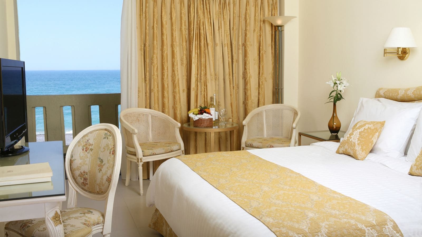 rooms-standard-double-room-sea-view