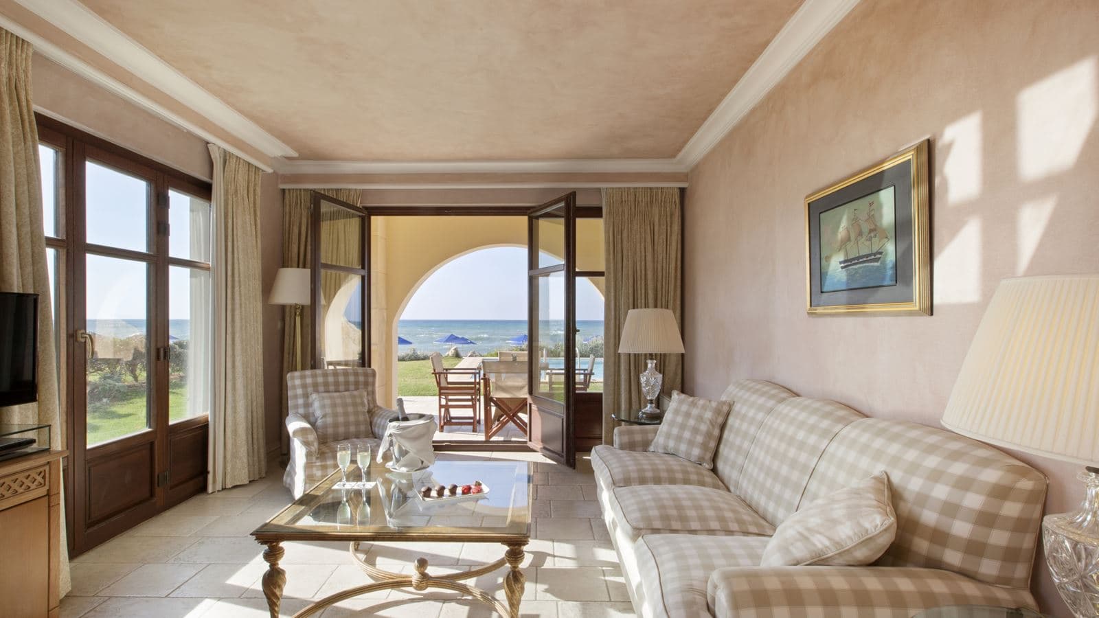 rooms-deluxe-junior-villa-sea-view-private-pool