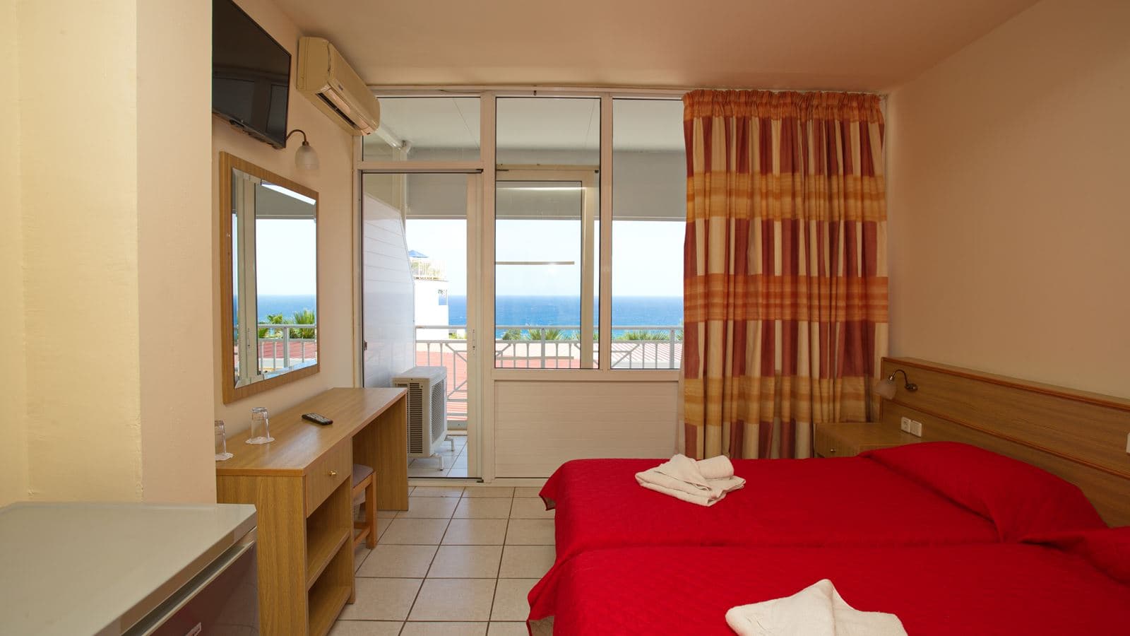rooms-single-garden-view