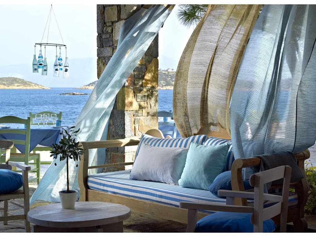 restaurants-kafenion-greek-restaurant