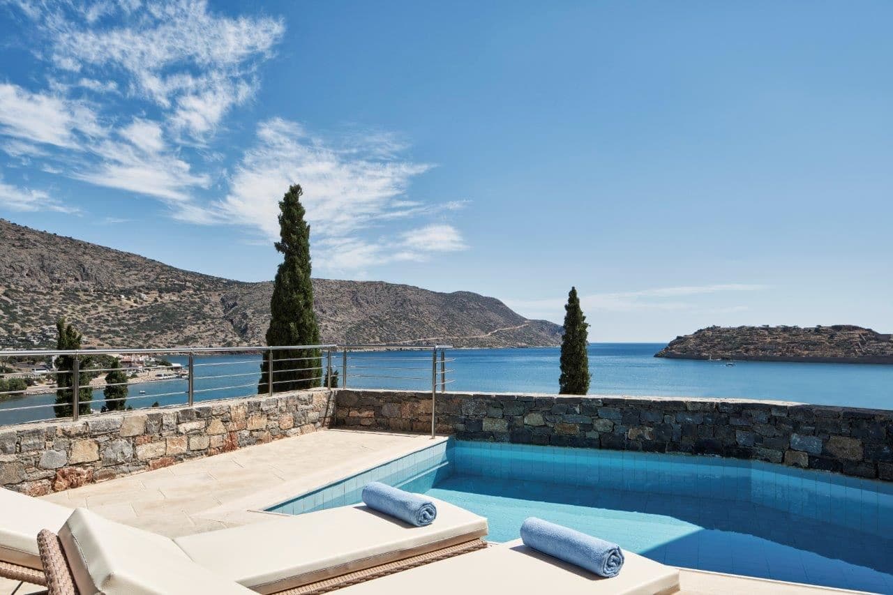 rooms-deluxe-bungalow-sea-view-private--pool