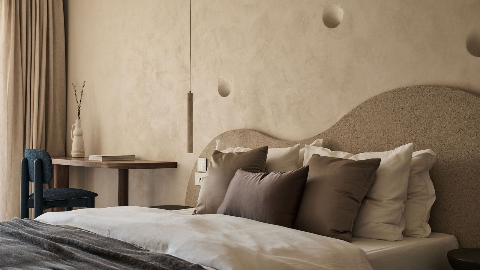 rooms-serenity-1-bedroom-suite-balcony