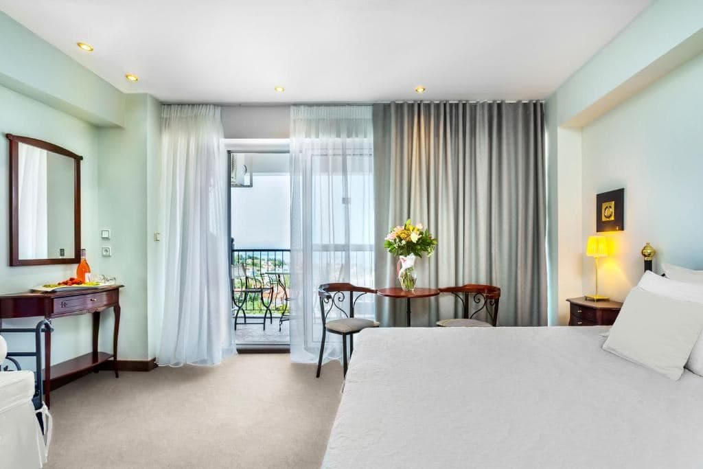 rooms-classic-double-room