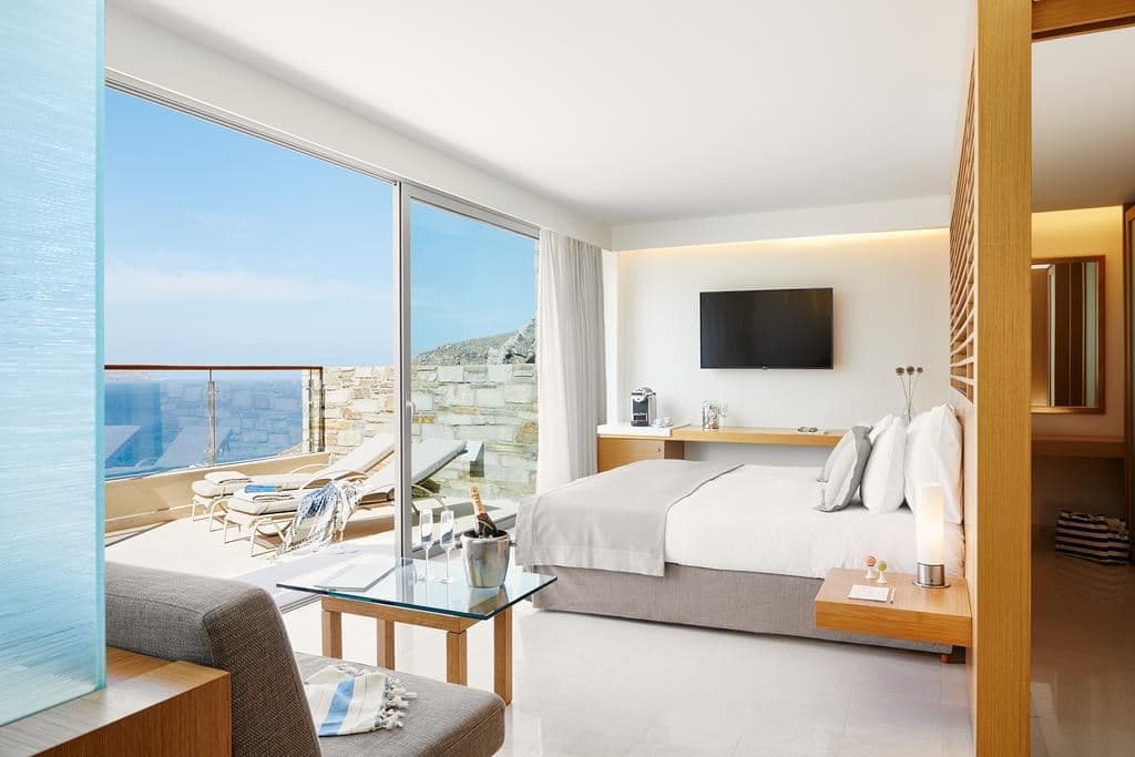 rooms-double-deluxe-sea-view