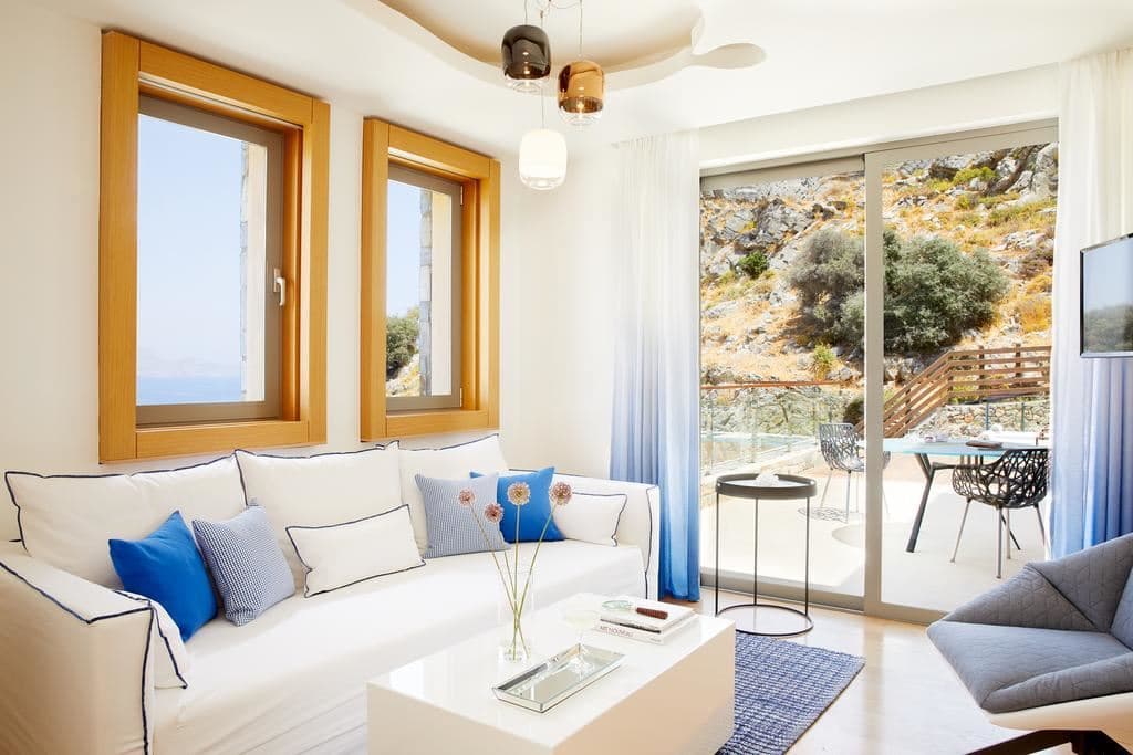 rooms-private-pool-villa-sea-view