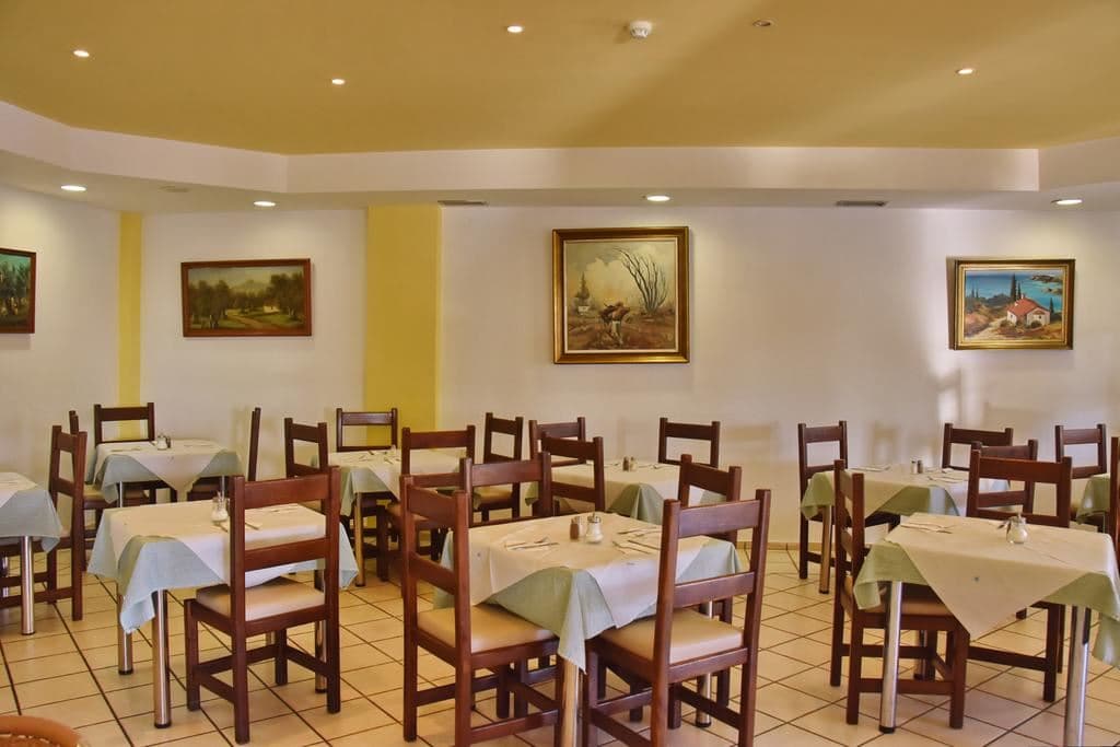 restaurants-main-restaurant