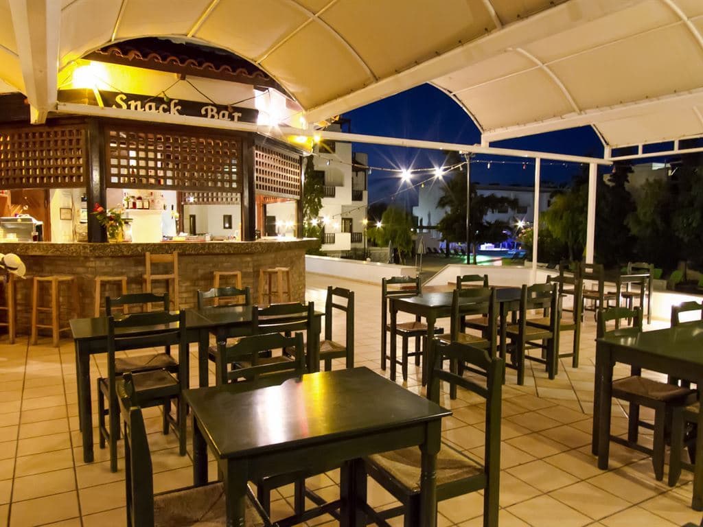 bars-snack-bar