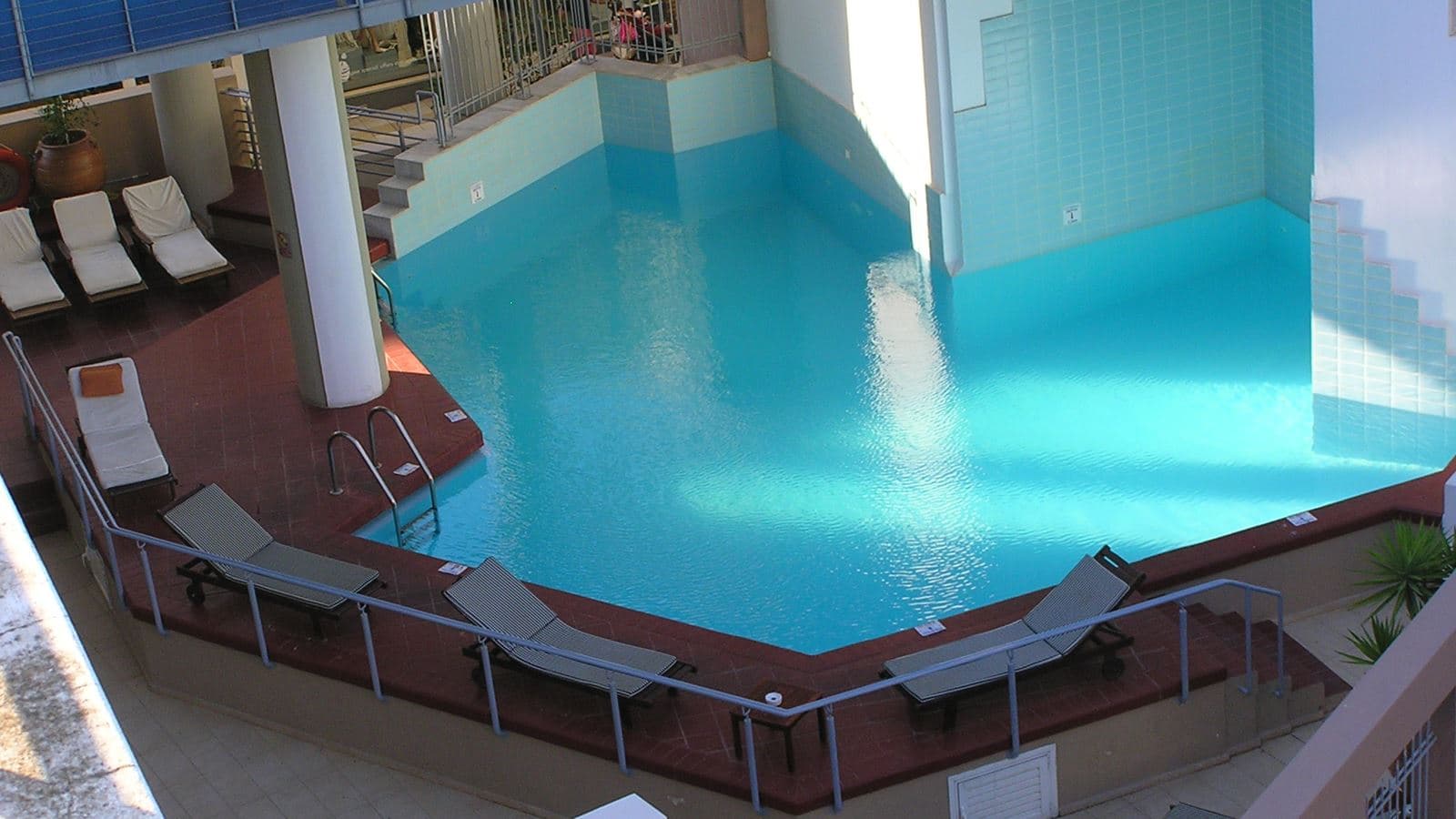 pools-outdoor-pool